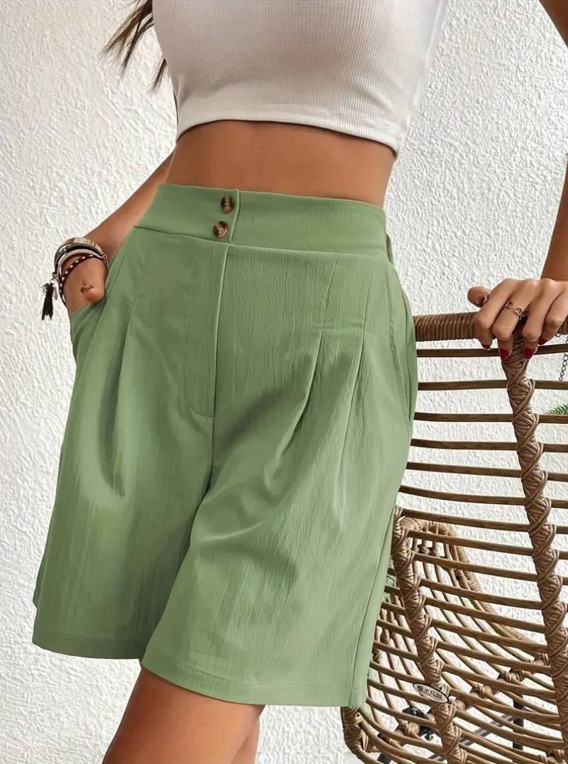 Kvinders Shorts – Højtaljede Plisserede med Funktionelle Lommer, Elegant Stil-82558-0862769f-ab66-4361-a681-6da2dcc89e8e