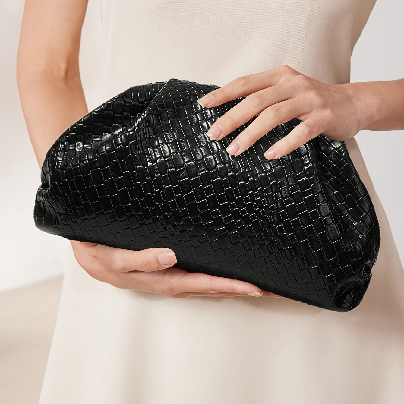 Vævet Clutch - Minimalistisk Design