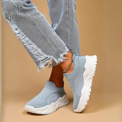 Slip-on Sneakers: Åndbar Komfort, Chunky Sål