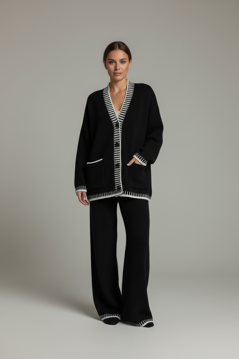 Afslappet Strik Sæt | Kontrastdetaljer | Hverdag & Rejse