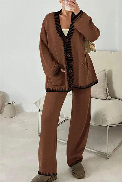 Afslappet Strik Sæt | Kontrastdetaljer | Hverdag & Rejse