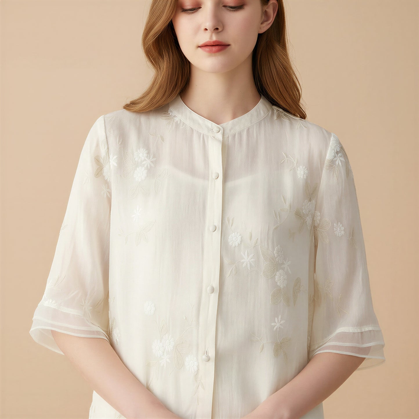 Elegant Broderet Bluse | Blomstermønster | Sommerens Must-Have