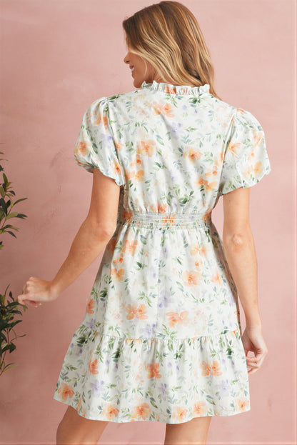 Feminine Kjole | Lagdellet nederdel med blomster | Forår/Sommer