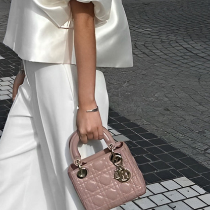 Quiltet Håndtaske med Guld-tone Charm