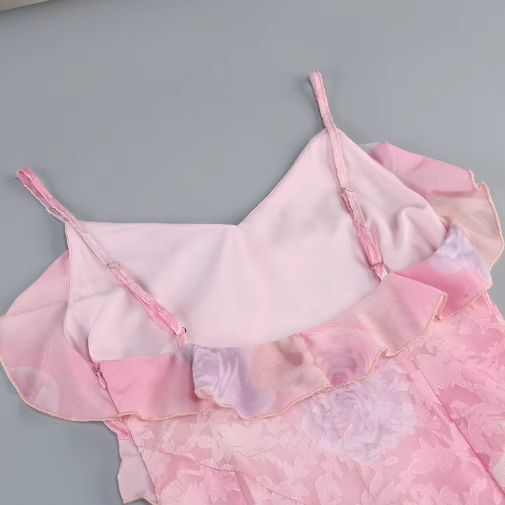 Blomstret Kjole med Spaghettistropper og Flæser