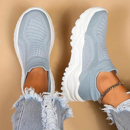 Slip-on Sneakers: Åndbar Komfort, Chunky Sål