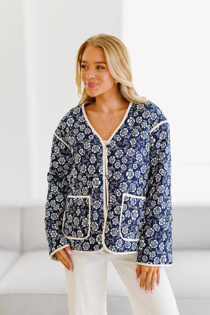 Blomstret Navy Jakke med V-udskæring