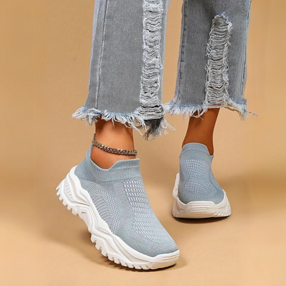 Slip-on Sneakers: Åndbar Komfort, Chunky Sål
