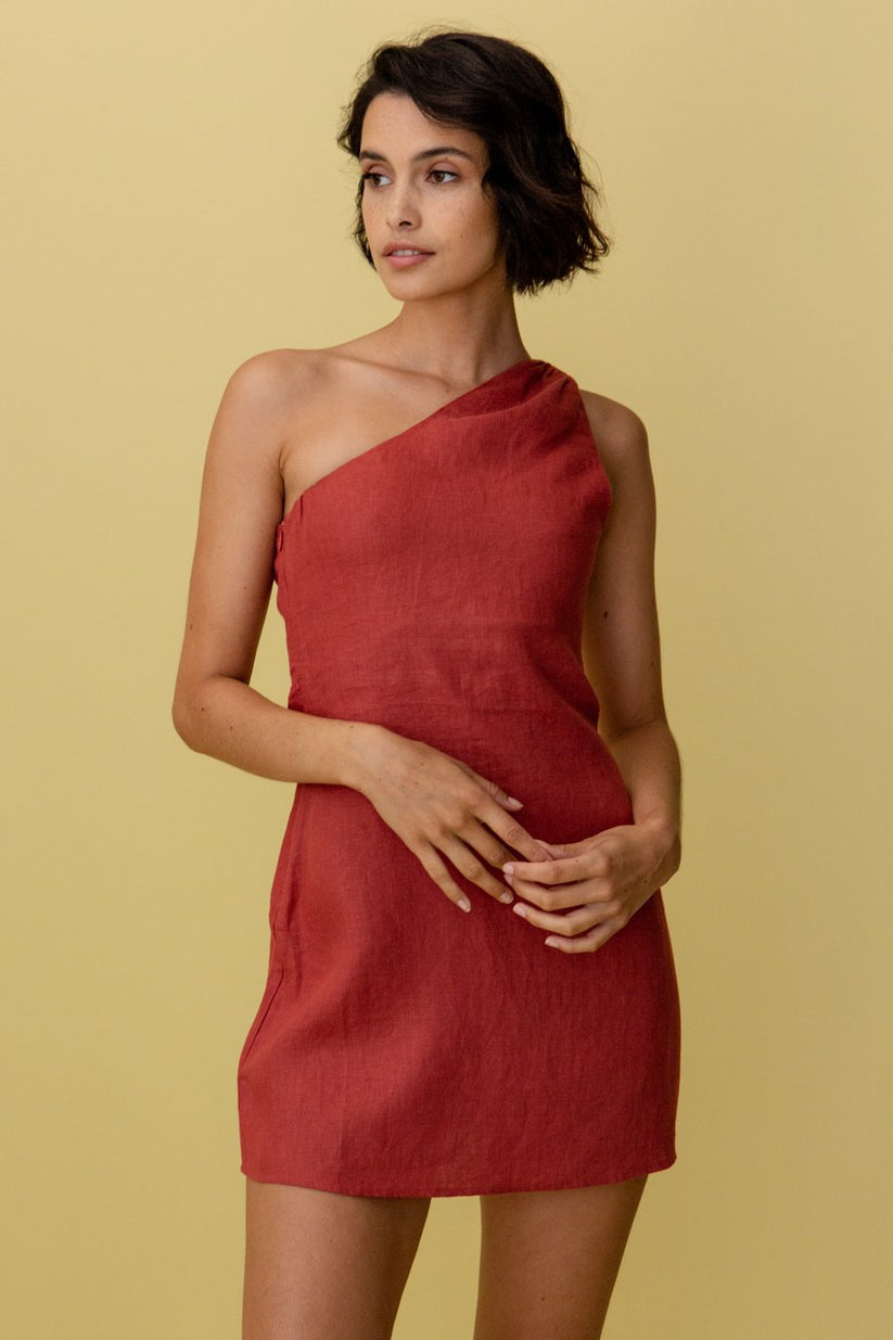 Norideen Dame Hør Mini Kjole – Asymmetrisk One-Shoulder Design-83276-629bd8a9-1c18-4565-a99d-f43ef01c4e34