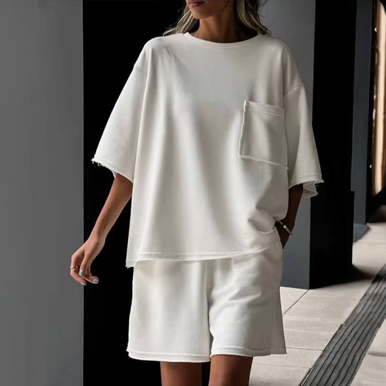 Oversized Casual T-Shirt med Shorts