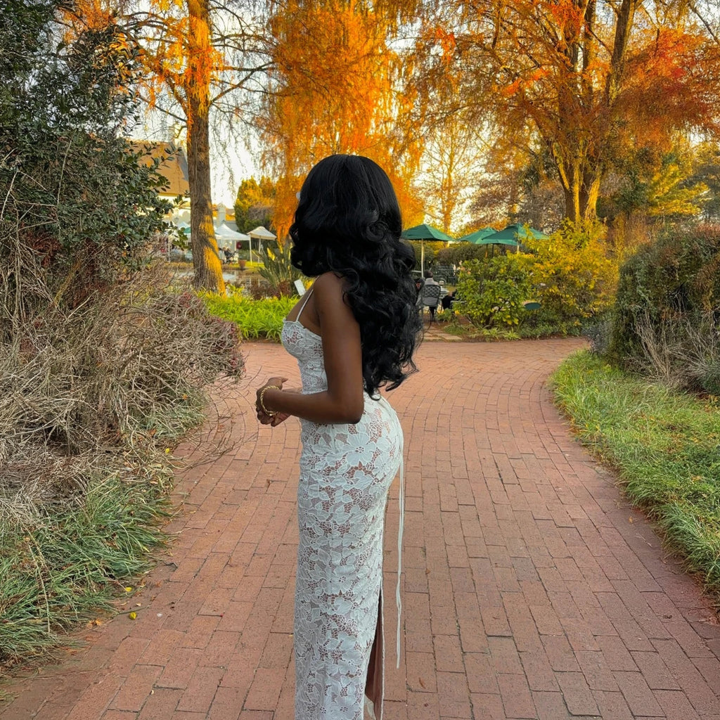 Blondekjole med Stropper og Sweetheart-udskæring