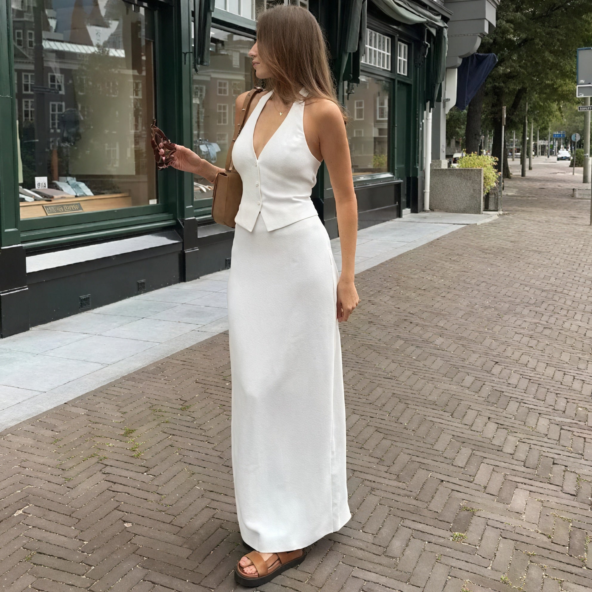 Minimalistisk Sæt - Halterneck & Nederdel
