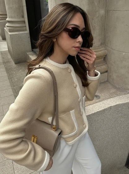 Klassisk Strik Cardigan med Knapper