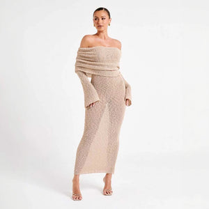 Skinnende Kjole med Off-Shoulder og Flared Ærmer