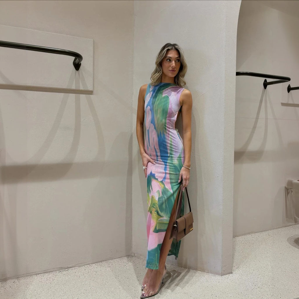 Blomstret Kjole - Figursyet, Høj Hals