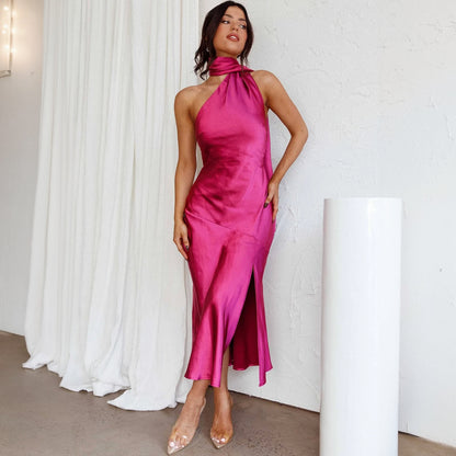 Asymmetrisk Midi-Kjole med Halterneck