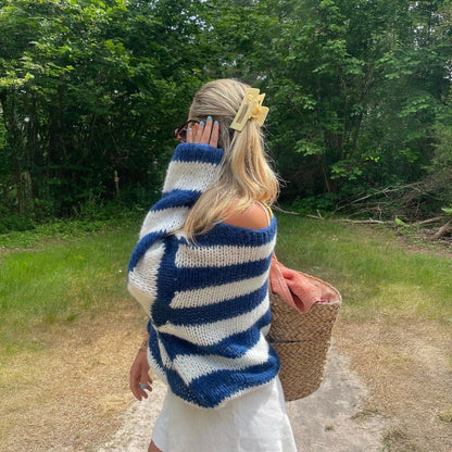 Stribet Striktrøje - Oversized Fit & Ballonærmer