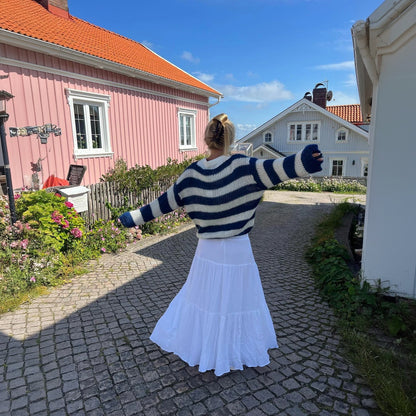 Stribet Striktrøje - Oversized Fit & Ballonærmer