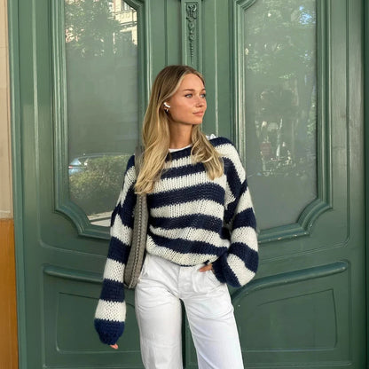 Stribet Striktrøje - Oversized Fit & Ballonærmer