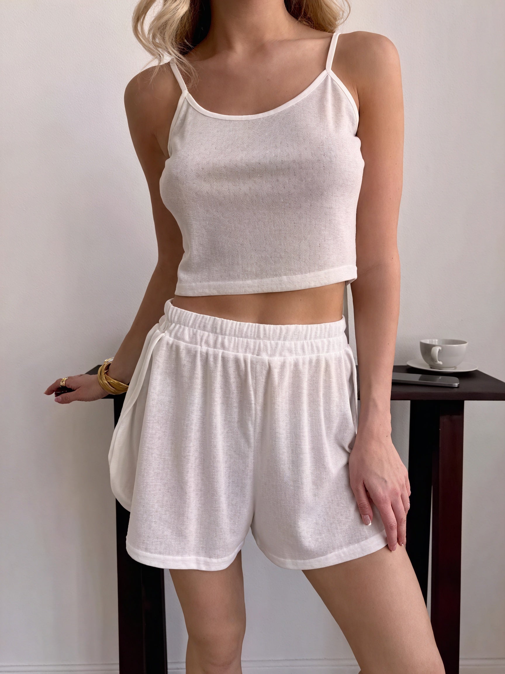 Dame Loungewear Sæt – Letvægts Strikket Camisole Top & Shorts i Flere Farver-78905-bdd52121-b42a-48e5-88e7-28468ad48766