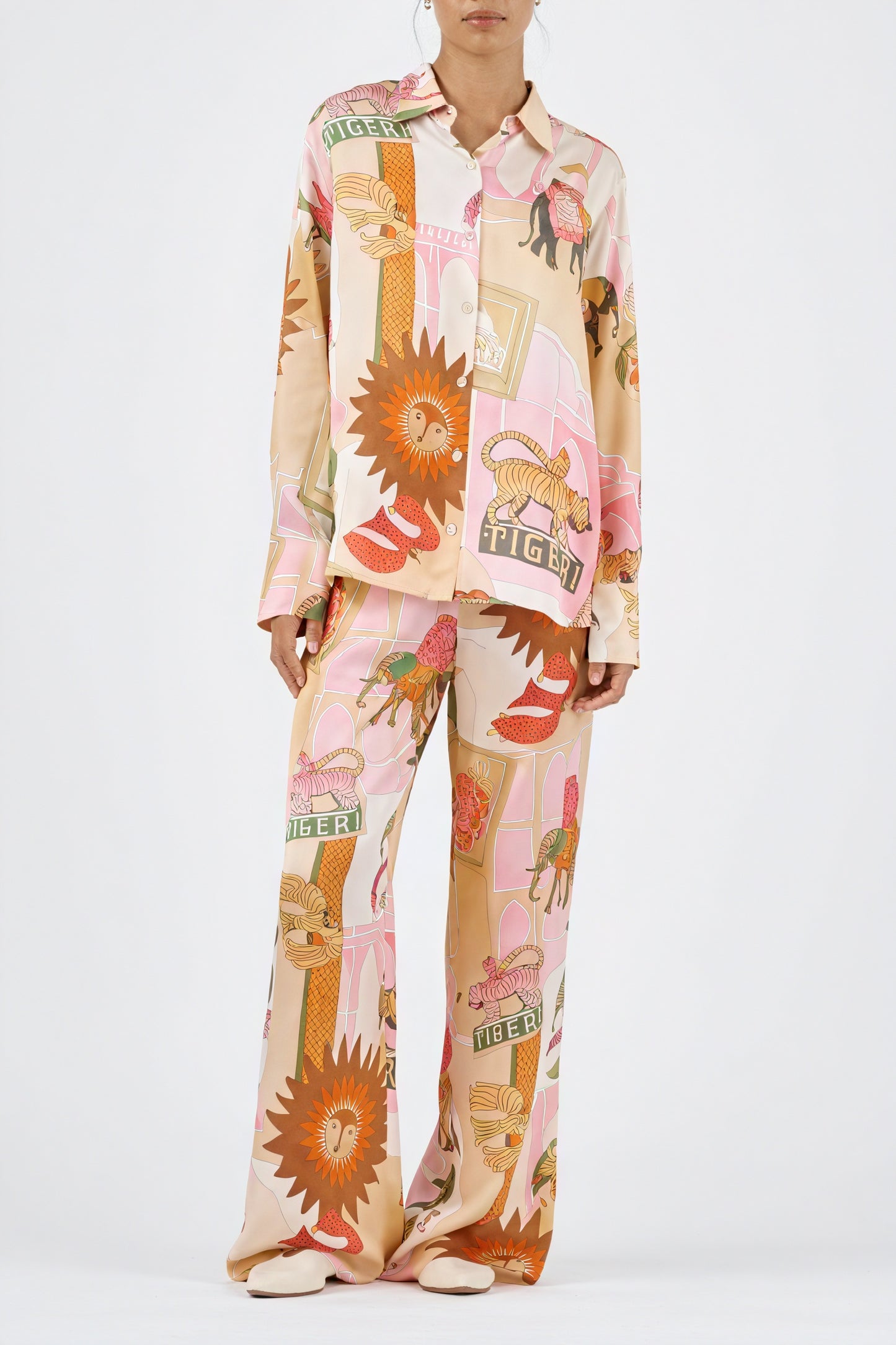 Luksuriøst pyjamas sæt med print