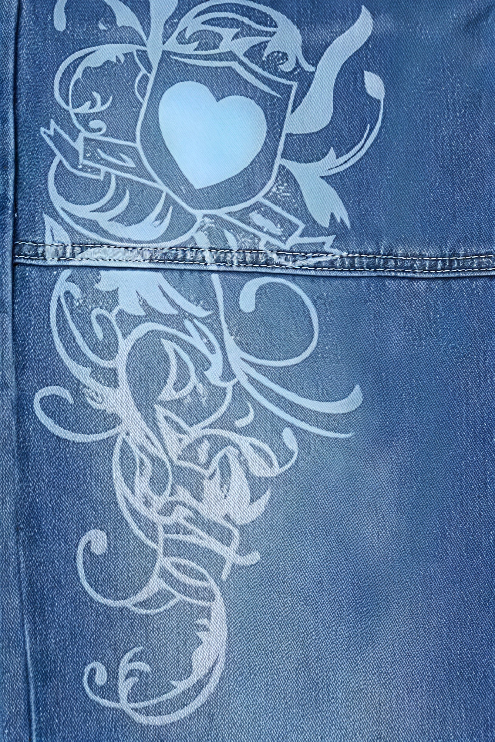 Baggy Jeans med Blomsterdetaljer