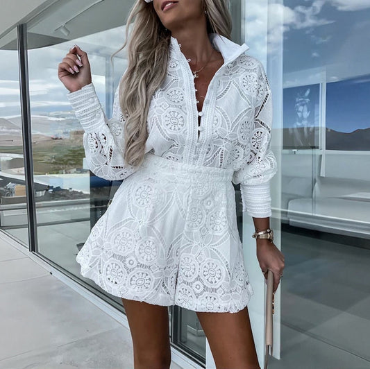 Dame Blonde Blusekjole – Langærmet med Shortsfor-83324-7c51247a-b64a-4720-b8f0-b7bd5a61928f