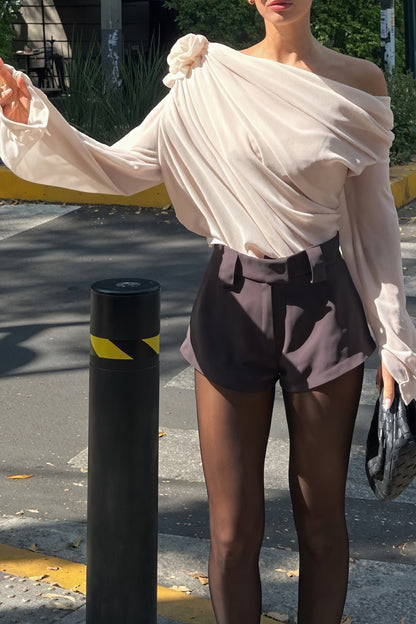 Rose Top - Asymmetrisk, Off-Shoulder