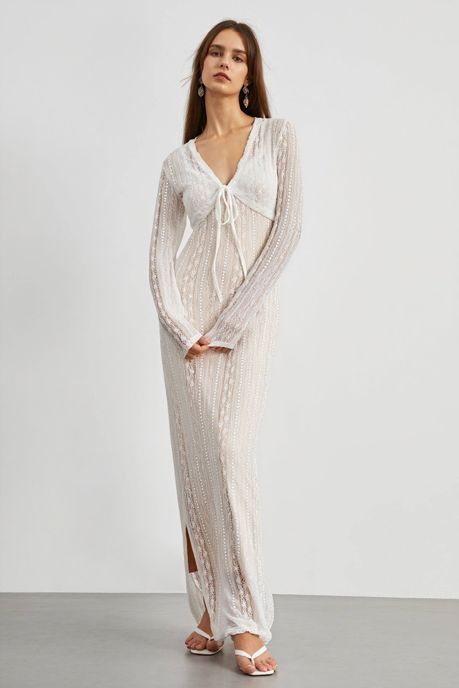 Elegant Kjole med Bolero & V-udskæring