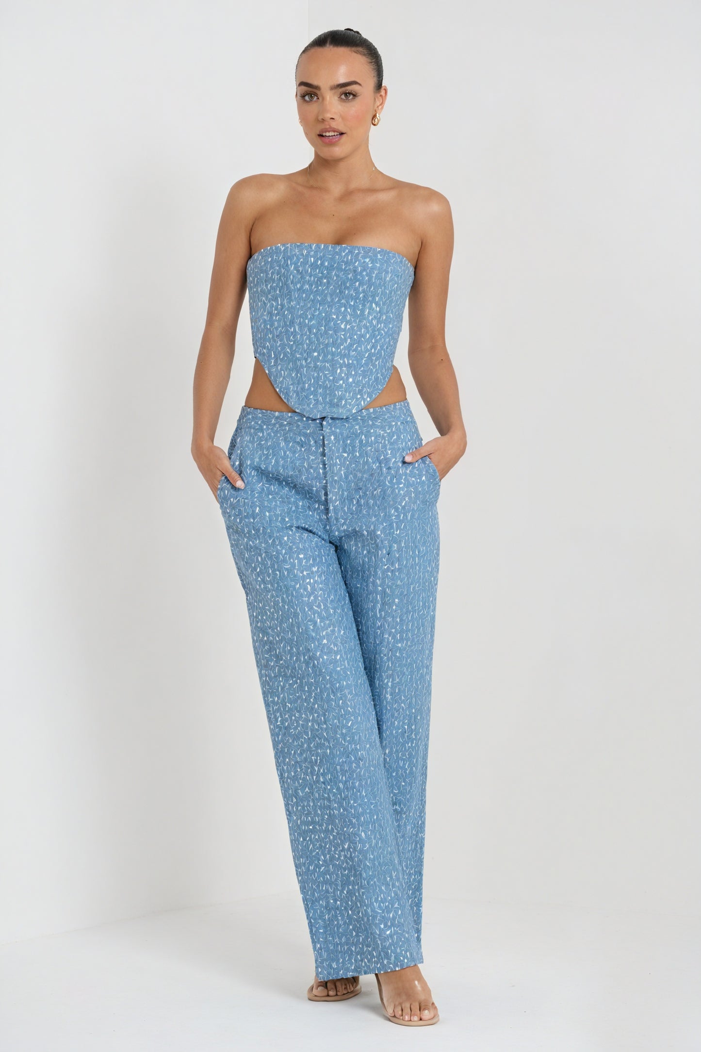 Paillet Aftenensemble med Corset-Top