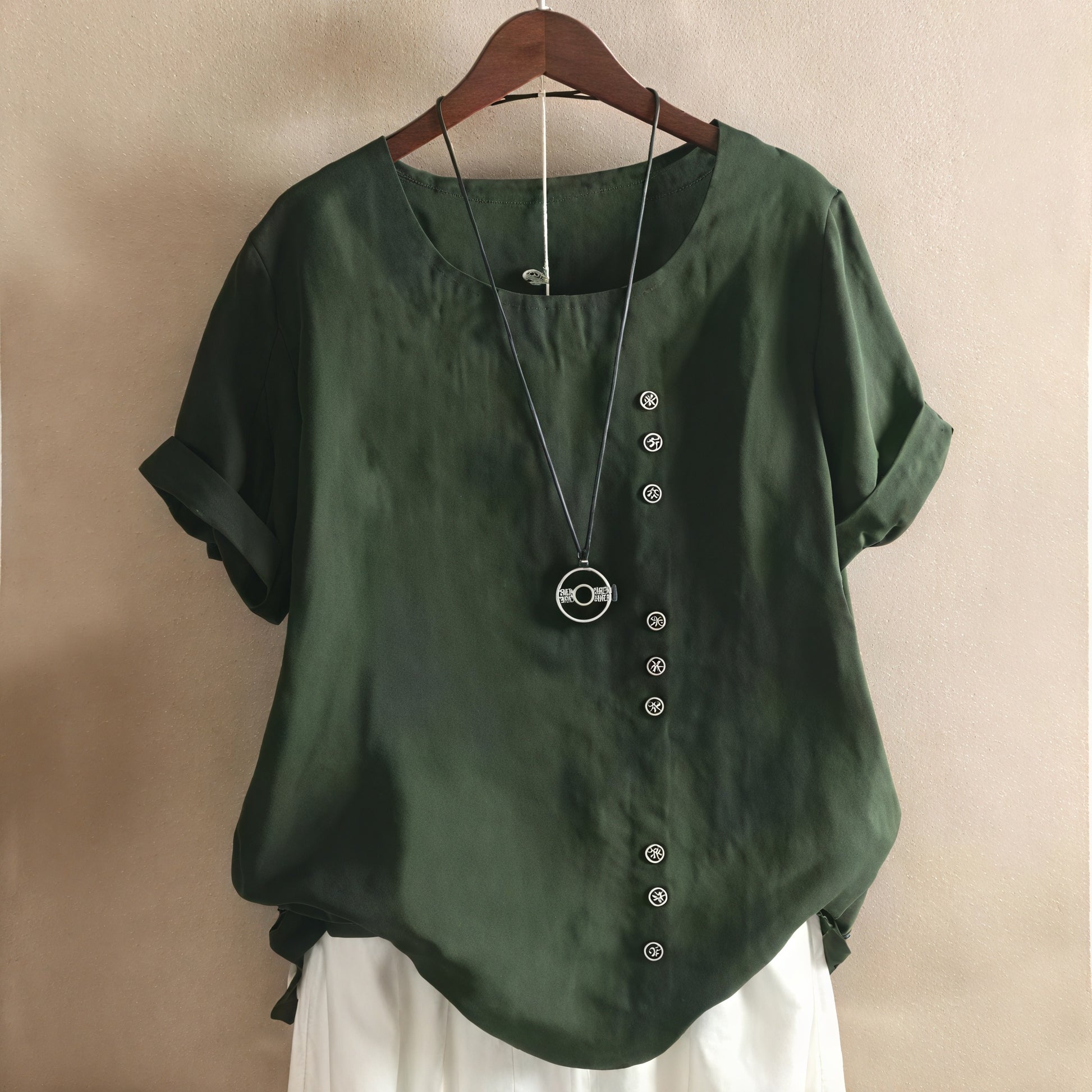 Norideen Dame Kjole – Korte Ærmer, Rund Hals, Asymmetrisk Knappegang, S-XL-81165-4e696064-bc1c-4c30-b730-72479834bd14