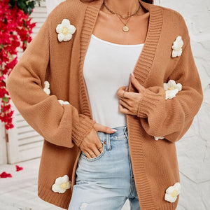 Blød Cardigan med Blomsterdetaljer