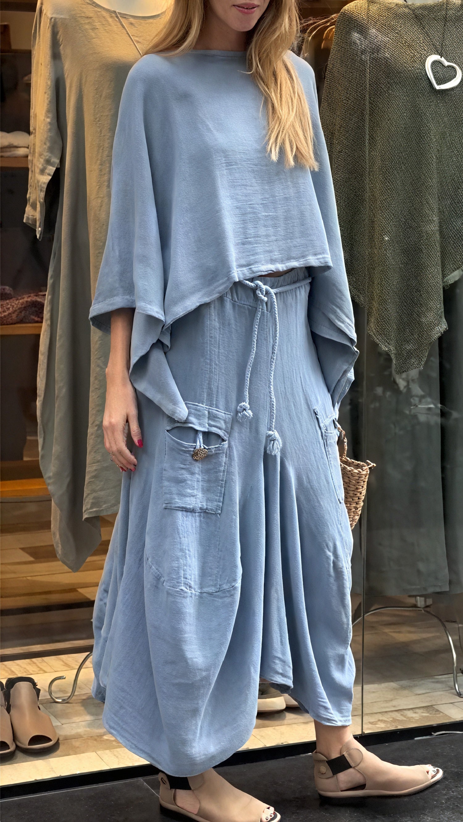 Dame Todelt Sæt – Afslappet Pasform med Lommer & Snøre i Taljen-81991-6905fe23-0855-4af9-9f42-2d8d80ce4b77