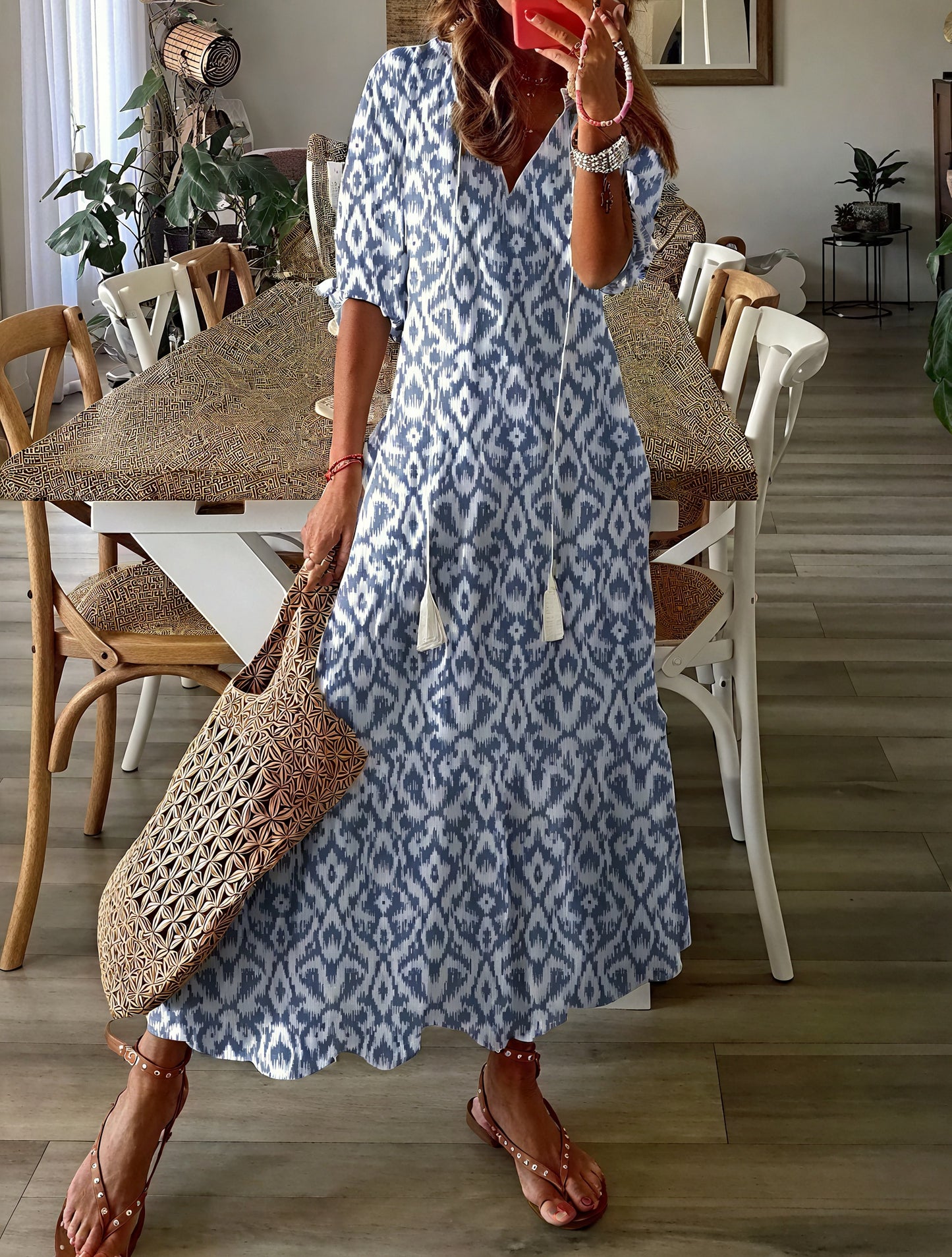 Boheme Kjole med V-Hals og Blomsterprint