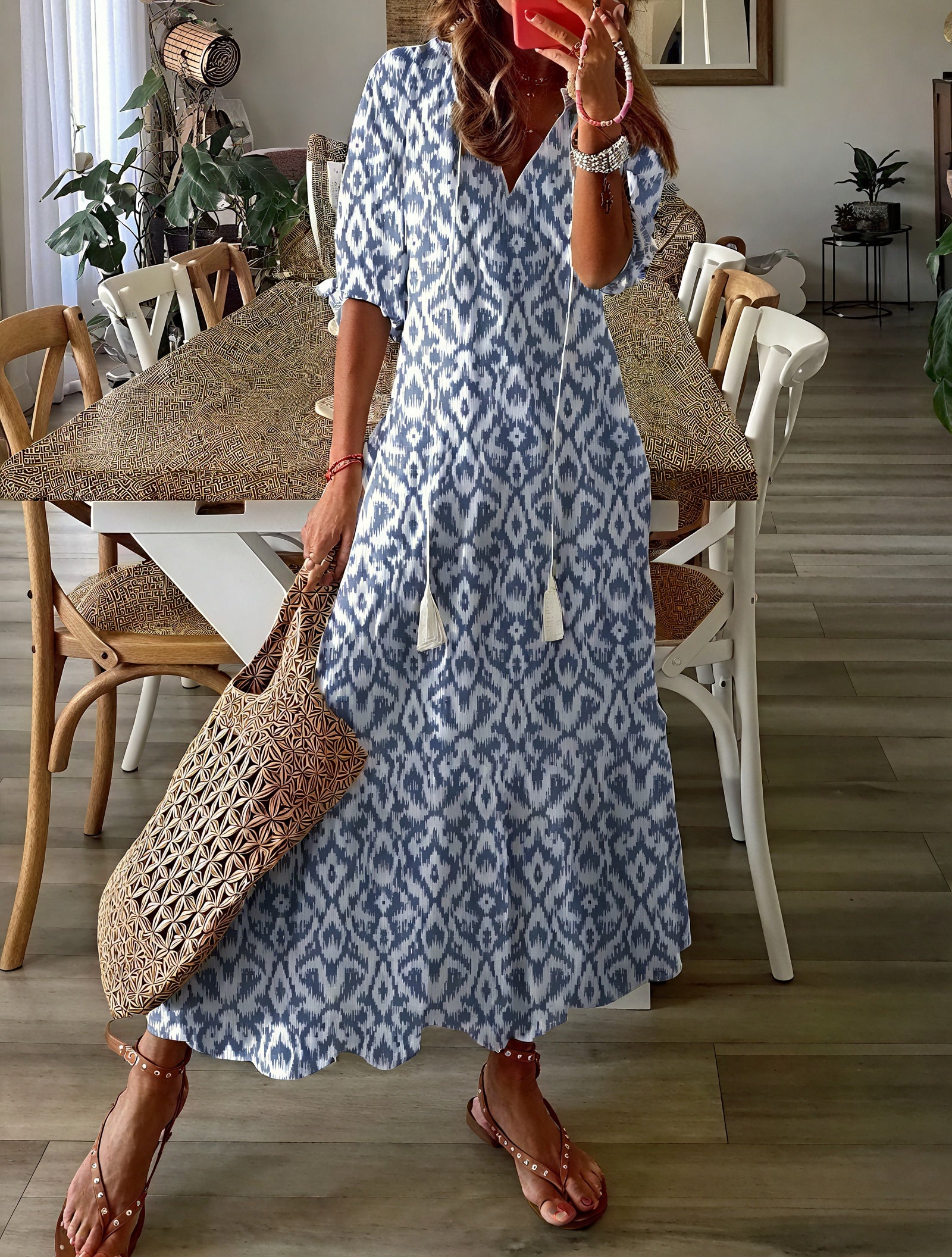 Boheme Kjole med V-Hals og Blomsterprint