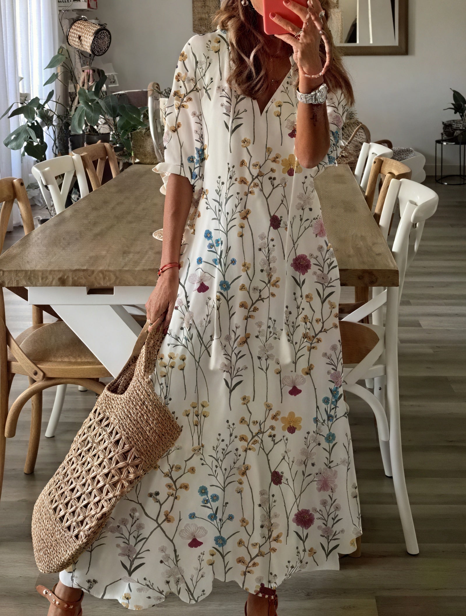 Boheme Kjole med V-Hals og Blomsterprint