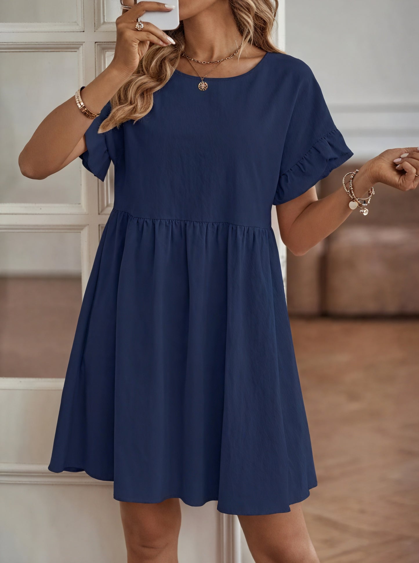 Dame Kjole – A-line Silhuet, Flæseærmer, Samlet Talje, Fås i Flere Farver-82588-498a67a5-8287-42ae-9126-be9a83149d38