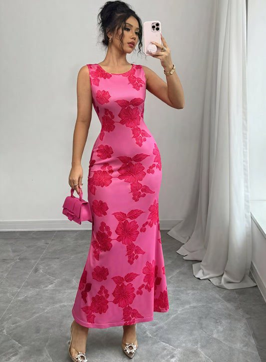 Blomstrende Elegance: Figursyet Gulvlang Kjole