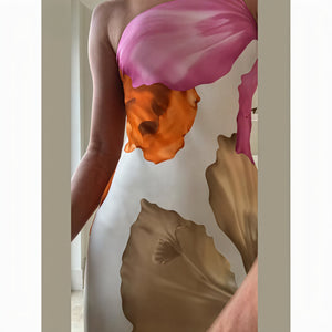 Dame Maxikjole – Ærmeløs One-Shoulder Halterneck med Print-83229-a0f4ab92-dc99-43fa-8be7-5b6e55b61ddc