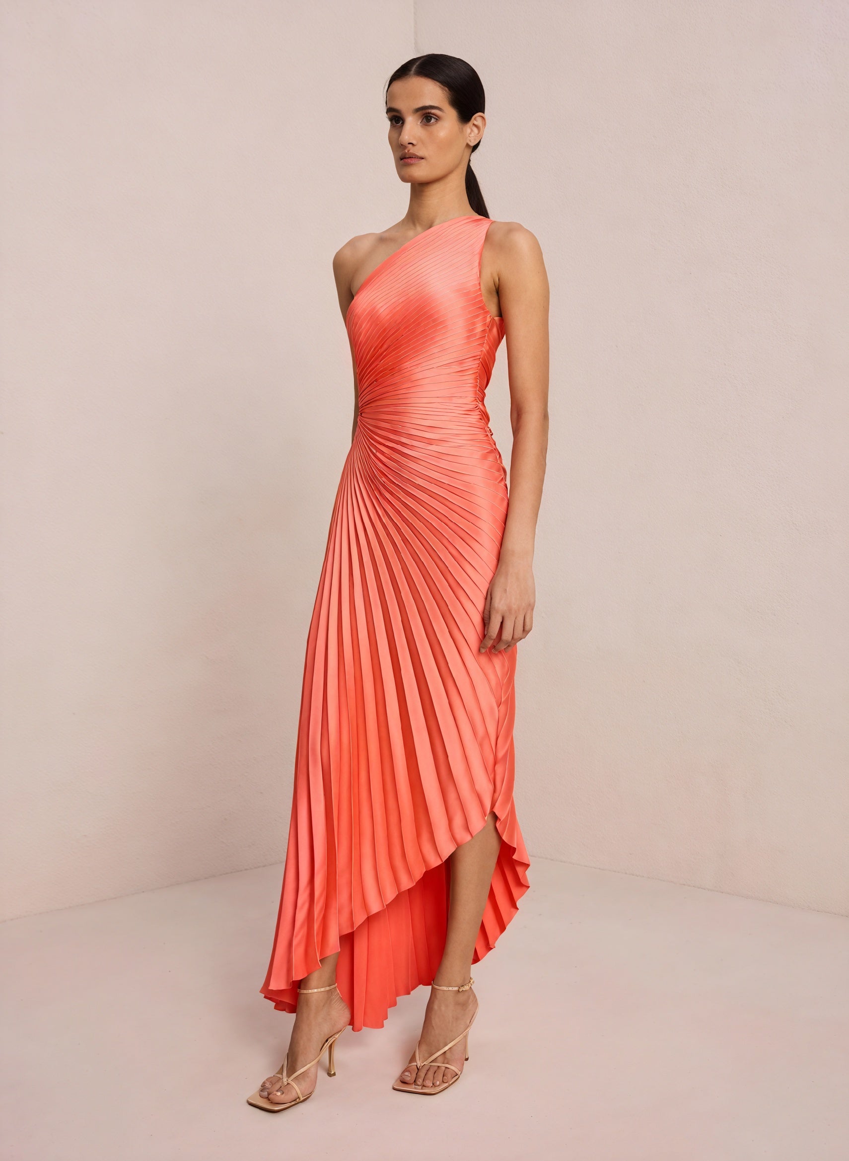 Kvinders Kjole – Enkeltskuldret Plisseret, Asymmetrisk Kant, Elegant Stil-83236-8950510a-1699-400a-aab7-04442e5b04ba