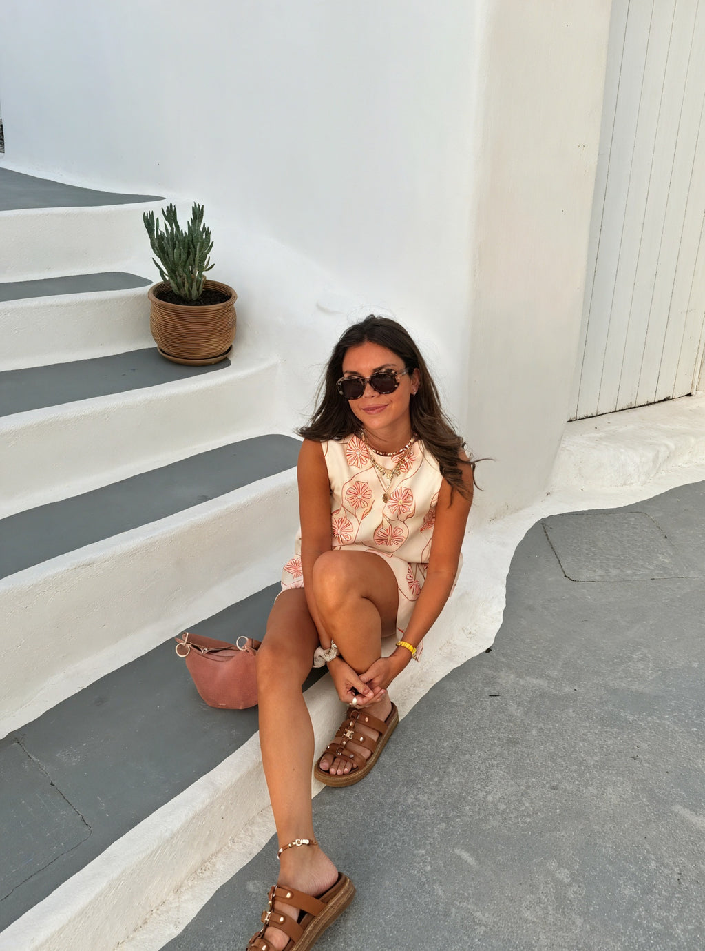 Norideen Kvinders Blomstrede Mini Kjole – Ærmeløs med Unikt Print-83292-839aba4b-2e65-4914-8988-20cfd07bff92