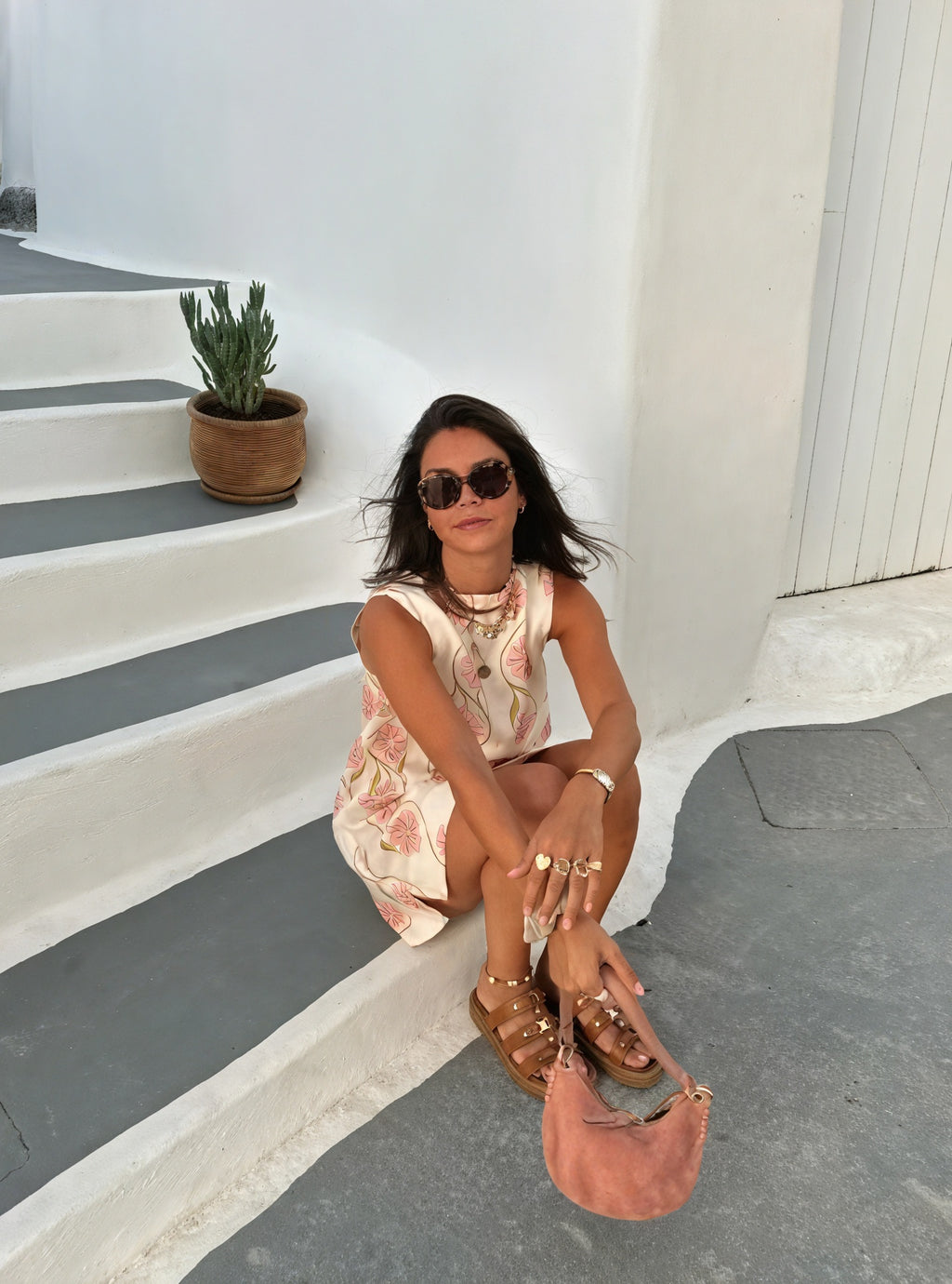 Norideen Kvinders Blomstrede Mini Kjole – Ærmeløs med Unikt Print-83292-a69de0a8-e873-4034-8a5f-ef39b3b0a17e