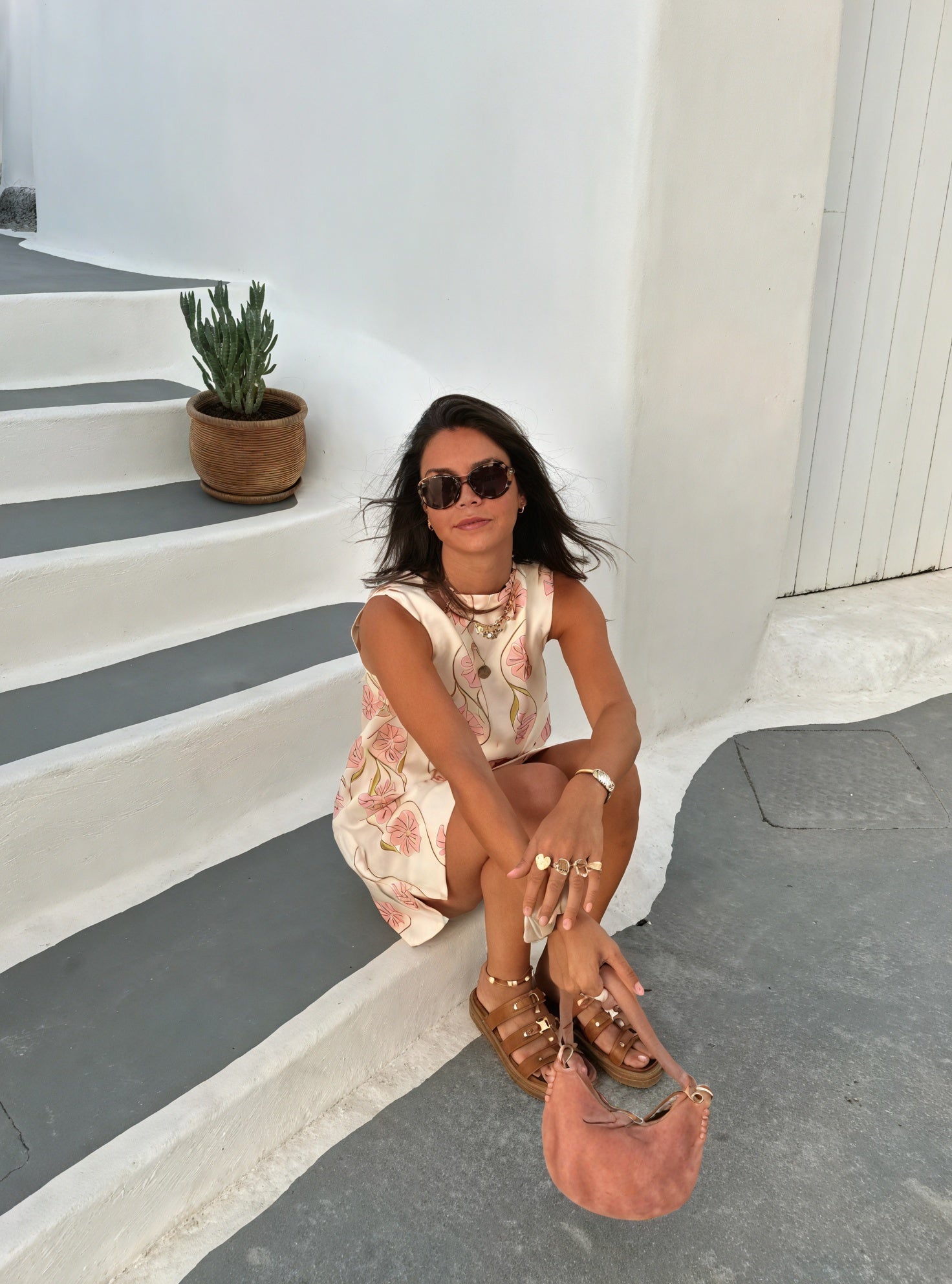 Norideen Kvinders Blomstrede Mini Kjole – Ærmeløs med Unikt Print-83292-a69de0a8-e873-4034-8a5f-ef39b3b0a17e