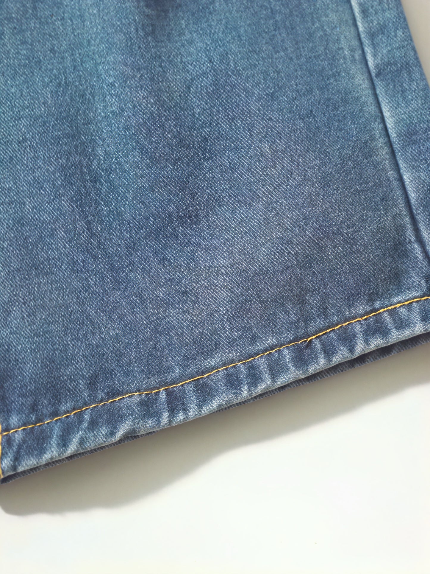 Dame Lyseblå Løse Jeans med Opsmøg og Knaplukning – Komfortabel Denim-83359-374151d8-2adc-4511-a5fa-6f7e8e1fda02