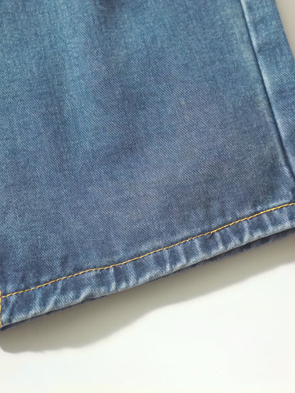 Dame Lyseblå Løse Jeans med Opsmøg og Knaplukning – Komfortabel Denim-83359-374151d8-2adc-4511-a5fa-6f7e8e1fda02