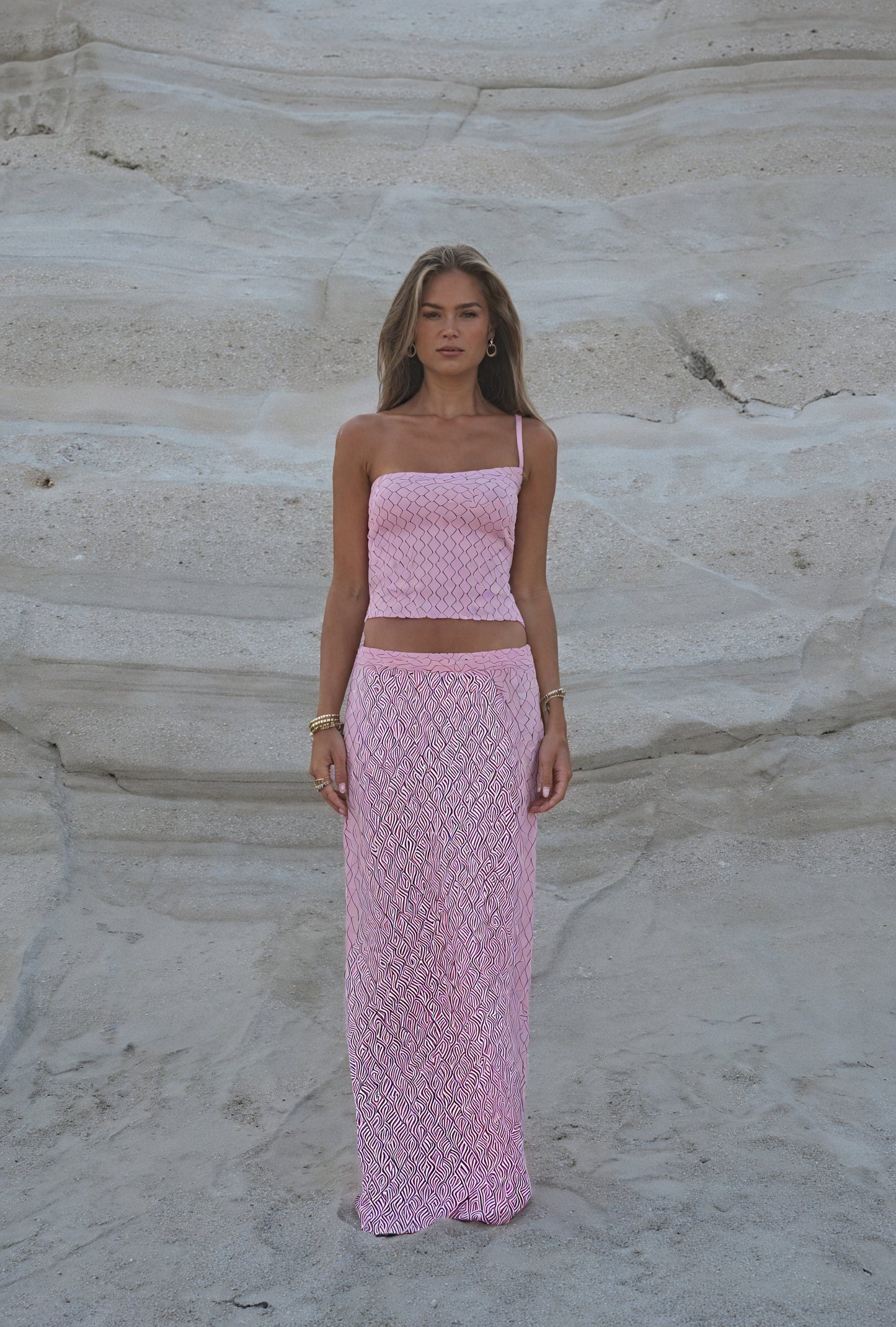 Dame Todelt Sæt – Pink Hvid Stribet Stropløs Top & Maxi Nederdel, Norideen-83557-a41aaa35-27a8-45f6-b36c-a6630ee02adf