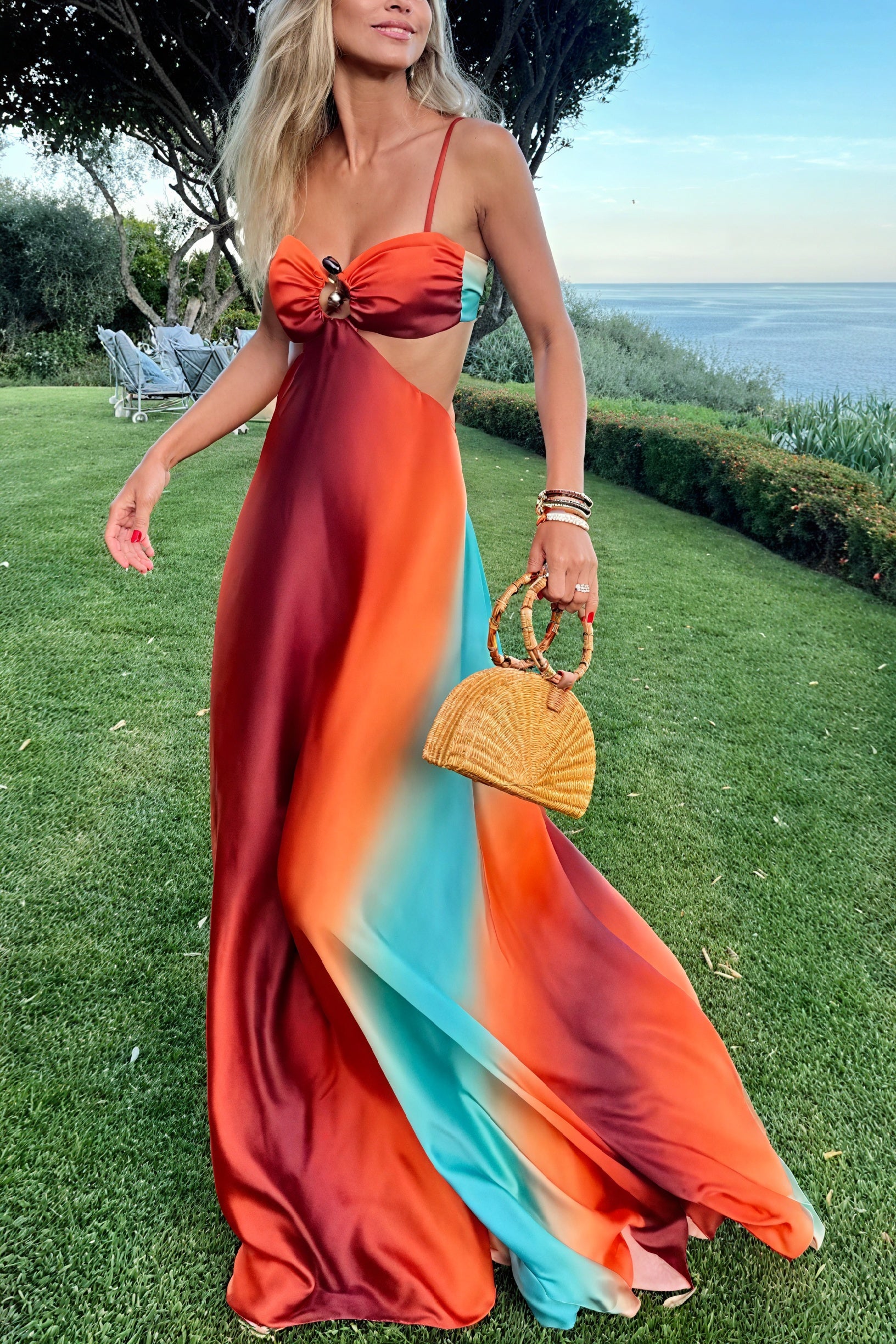 Dame Ombre Satin Kjole med Udskæring og Spaghettistropper-83593-091ad044-d068-4c8f-a822-05dfe422ac96