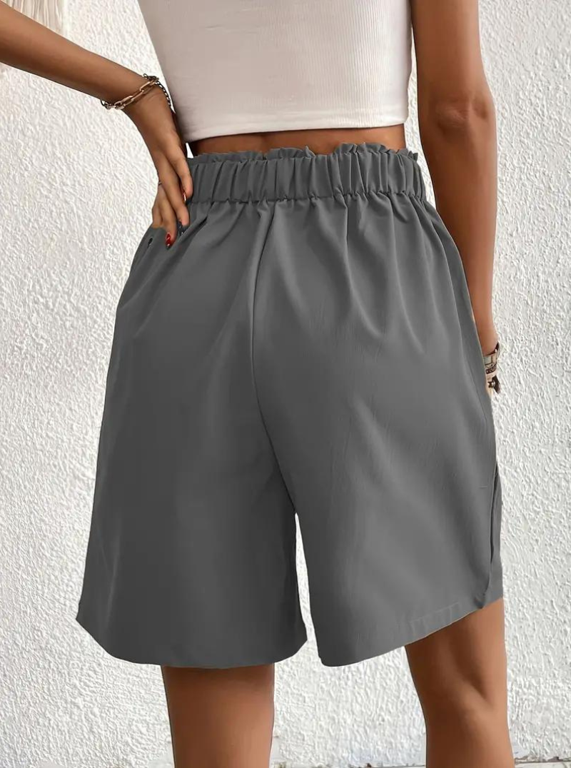 Kvinders Shorts – Højtaljede Plisserede med Funktionelle Lommer, Elegant Stil-82558-945c1670-2a86-48af-a96f-14598114cc85