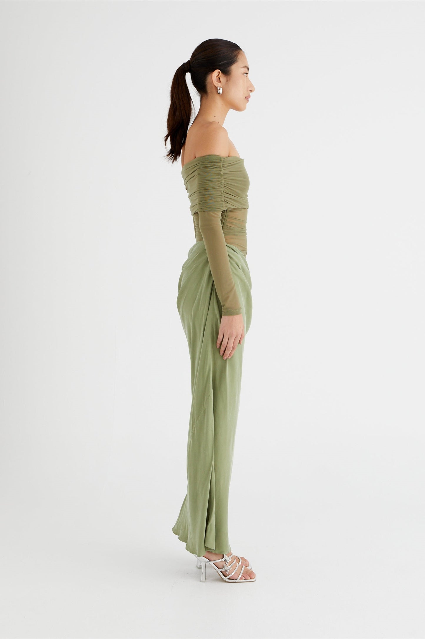 Draperet Aftenkjole med Off-Shoulder