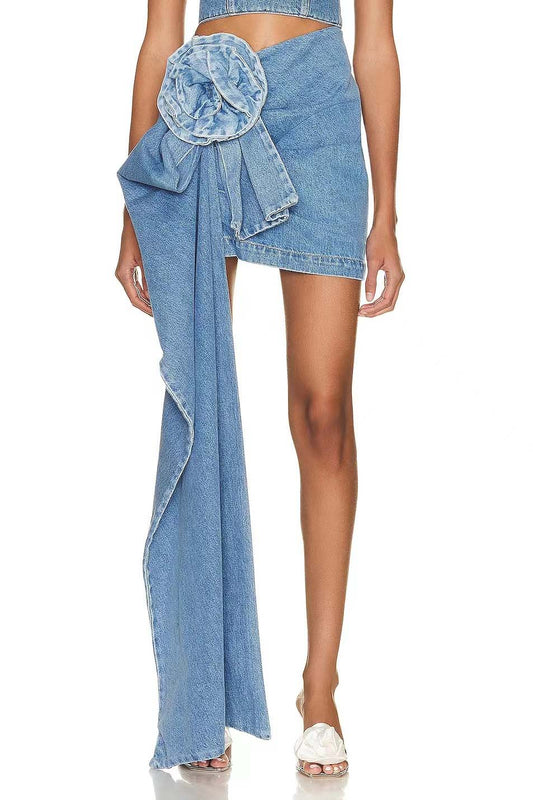Skulpturel denim nederdel med draperinger